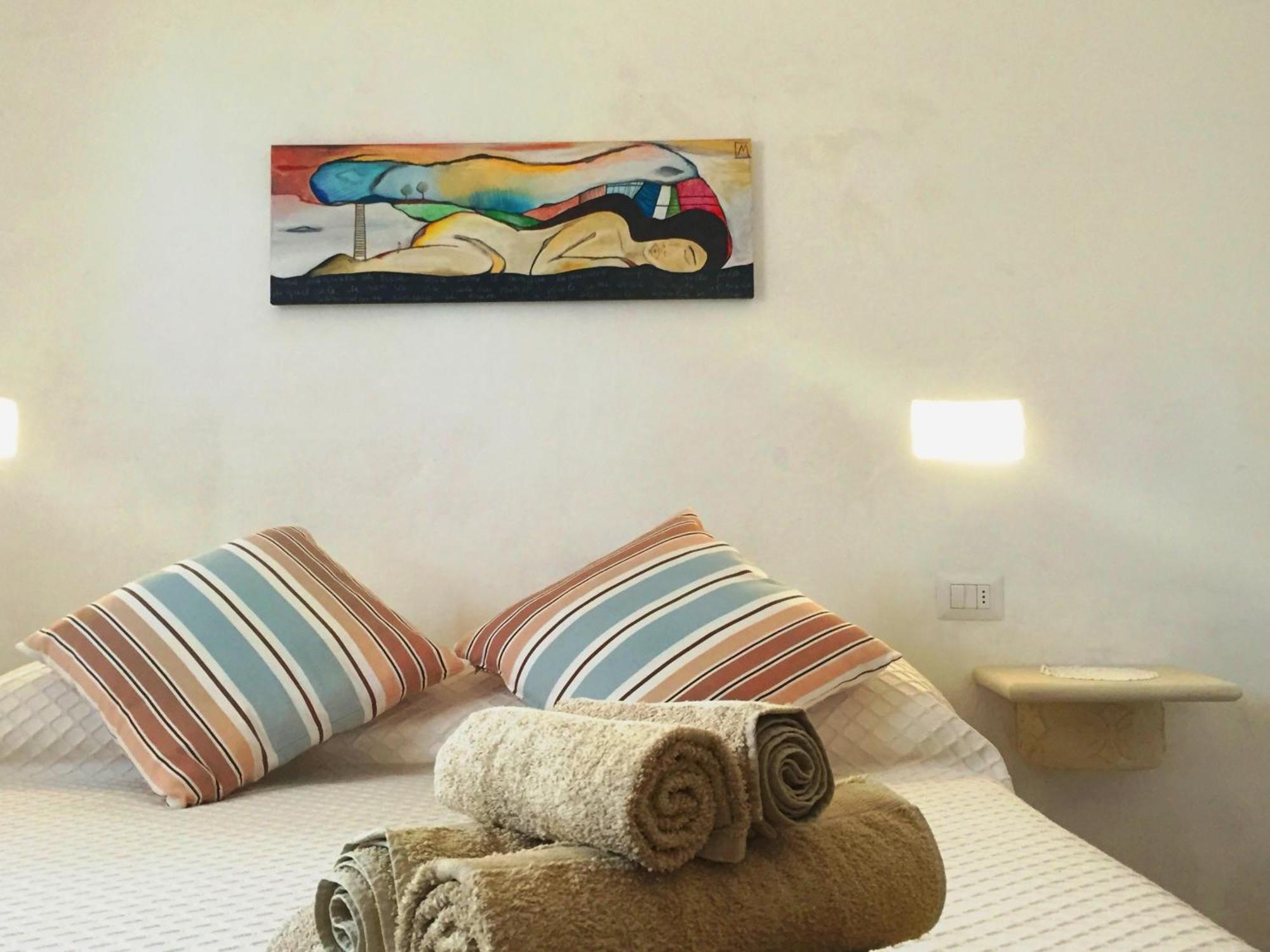 Dimora Antonella - Ostuni 4 Seasons - Splendid Villa Depandance With Private Swimming Pool Eksteriør billede